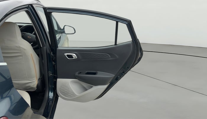 2023 Hyundai GRAND I10 NIOS SPORTZ AMT 1.2 KAPPA VTVT, Petrol, Automatic, 10,999 km, RHS Rear Door