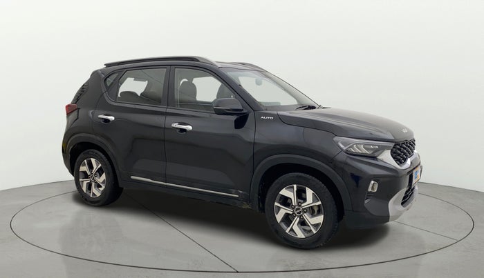 2023 KIA SONET HTX 1.5 AT, Diesel, Automatic, 17,495 km, Right Front Diagonal