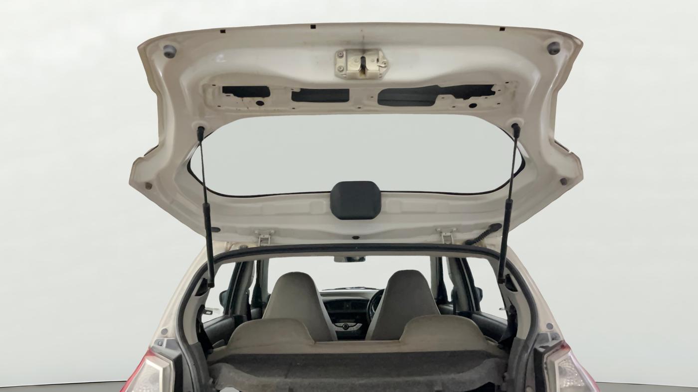 2016 Maruti Alto K10 VXI, Petrol, Manual, 32,078 km, Boot Door Open