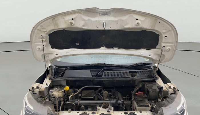 2020 Renault TRIBER RXZ AMT, Petrol, Automatic, 30,721 km, Open Bonet