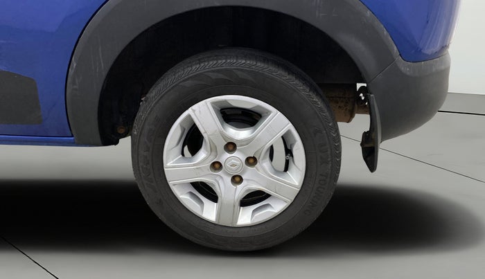 2019 Renault TRIBER RXZ, Petrol, Manual, 1,00,689 km, Left Rear Wheel