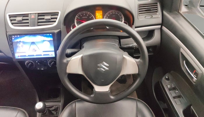 2013 Maruti Swift VXI, Petrol, Manual, 70,013 km, Steering Wheel Close Up
