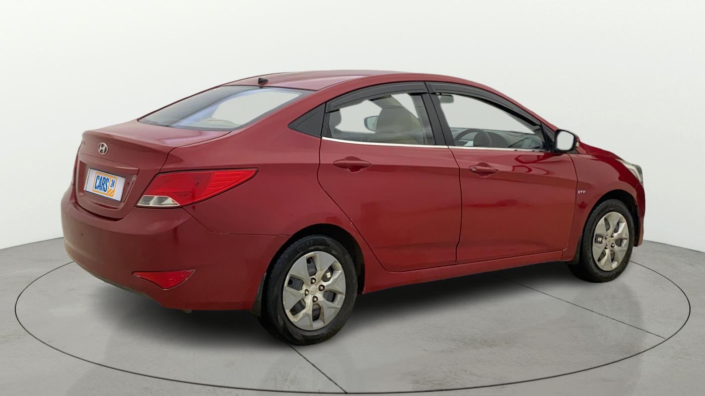 2017 Hyundai Verna FLUIDIC 4S 1.4 VTVT, CNG, Manual, 1,23,456 km, Right Back Diagonal