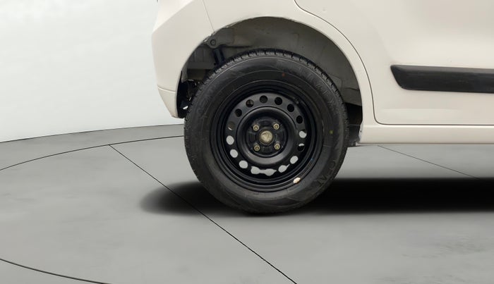 2015 Maruti Wagon R 1.0 VXI, Petrol, Manual, 73,079 km, Right Rear Wheel