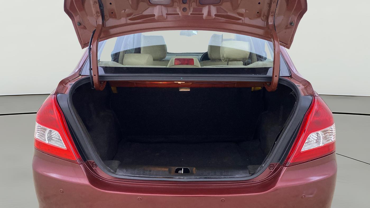 2015 Maruti Swift Dzire VXI, Petrol, Manual, 37,153 km, Boot Open Zoomed View