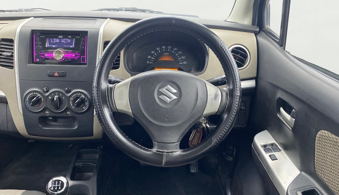 2014 Maruti Wagon R 1.0 LXI, Petrol, Manual, 77,060 km, Steering Wheel Close Up
