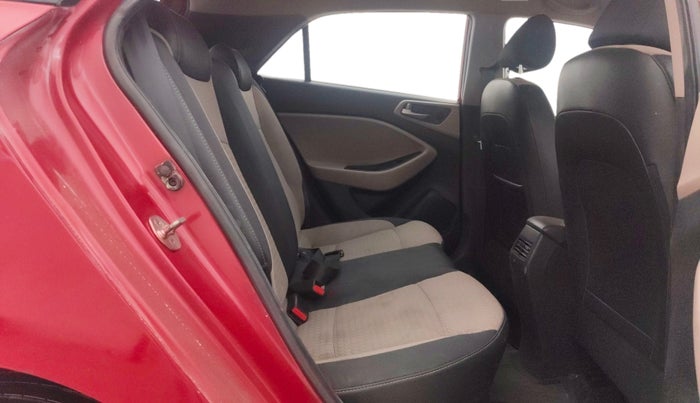 2017 Hyundai Elite i20 ASTA 1.2, Petrol, Manual, 36,598 km, Right Side Rear Door Cabin