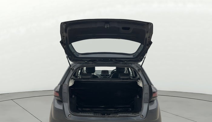 2021 Tata ALTROZ XZ PETROL, Petrol, Manual, 66,054 km, Boot Door Open