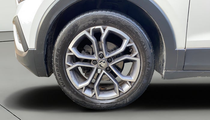 2022 Skoda KUSHAQ STYLE 1.0L TSI MT, Petrol, Manual, 45,559 km, Left Front Wheel