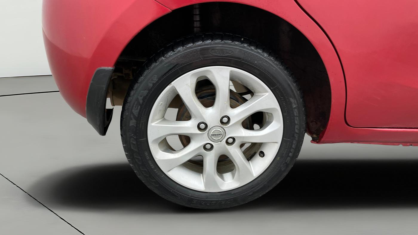 2013 Nissan Micra XV CVT, Petrol, Automatic, 68,014 km, Right Rear Wheel