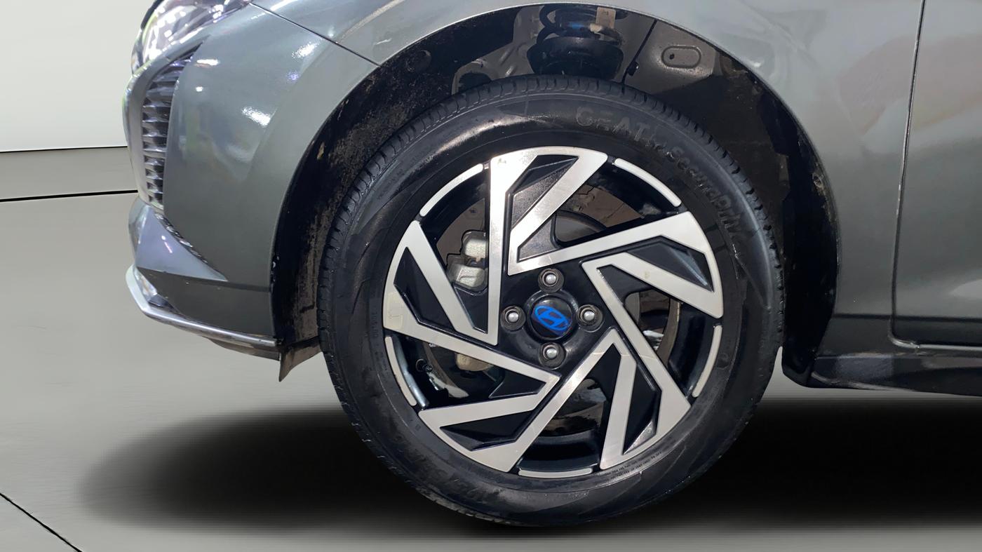2023 Hyundai NEW I20 ASTA (O) 1.2 IVT, Petrol, Automatic, 8,812 km, Left Front Wheel