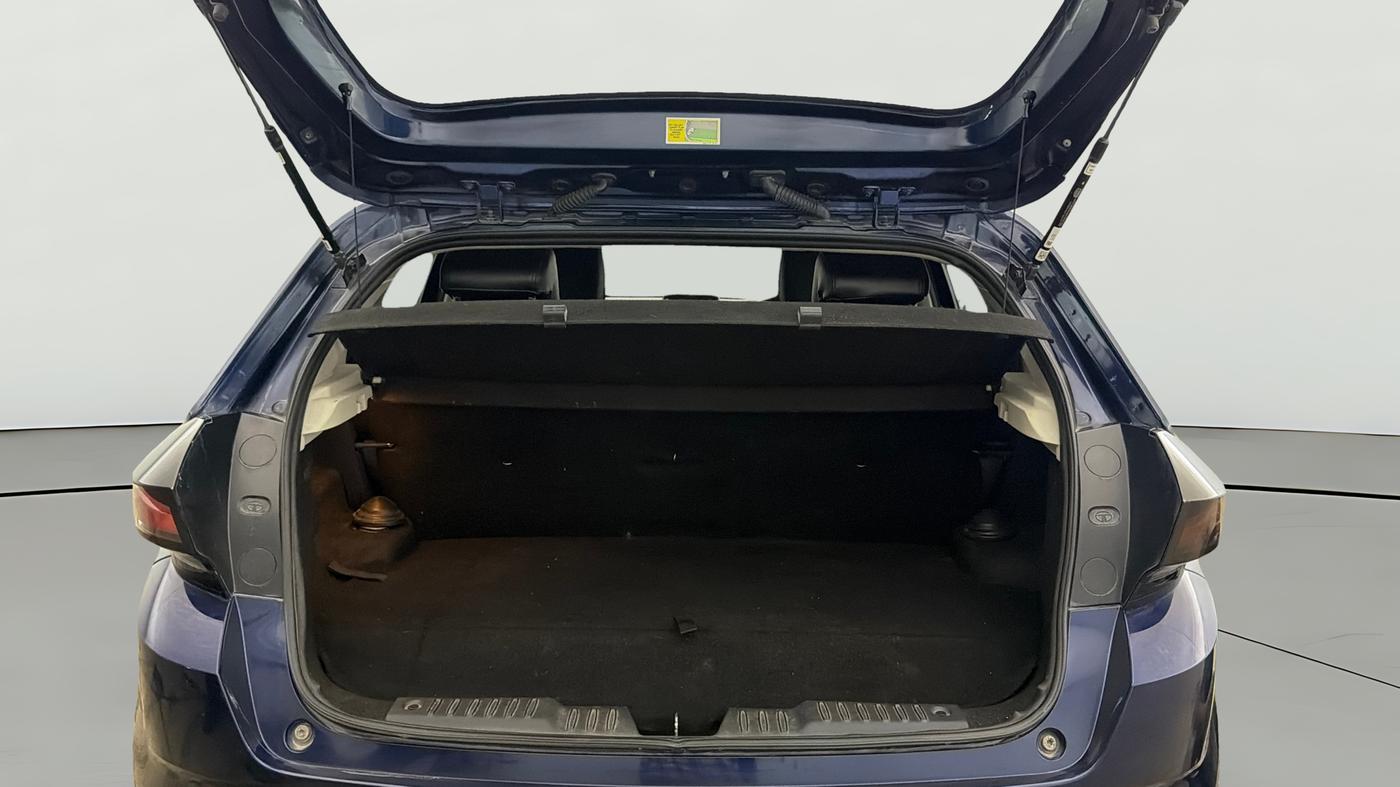 2023 Tata ALTROZ XZ CNG, CNG, Manual, 56,900 km, Boot Open Zoomed View