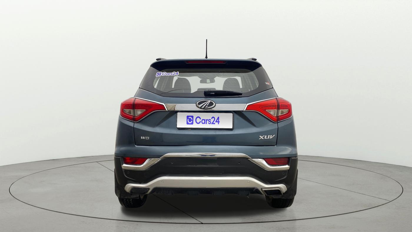 2020 Mahindra XUV300 W8 (O) 1.2 PETROL, Petrol, Manual, 26,537 km, Back/Rear