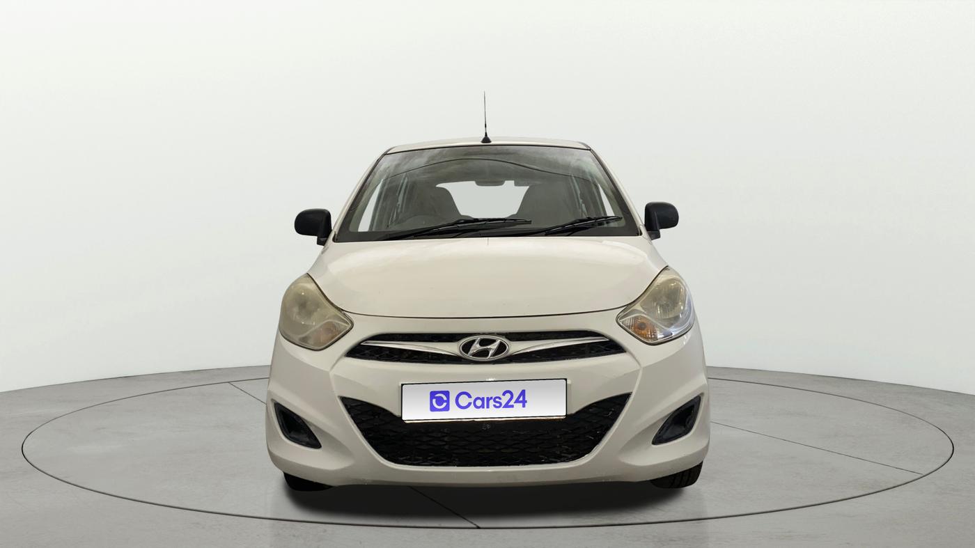 2015 Hyundai i10 MAGNA 1.1, CNG, Manual, 1,11,848 km, Front