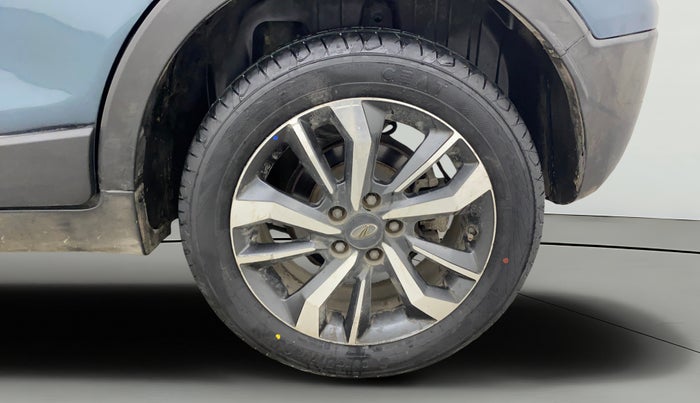 2019 Mahindra XUV300 W8 (O) 1.5 DIESEL, Diesel, Manual, 81,202 km, Left Rear Wheel