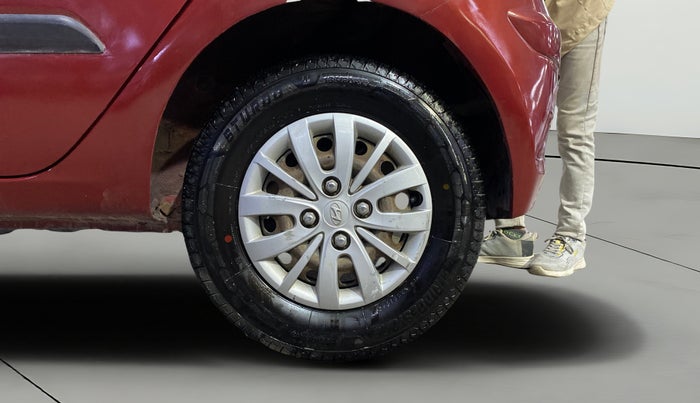 2013 Hyundai i10 MAGNA 1.1, Petrol, Manual, 60,325 km, Left Rear Wheel