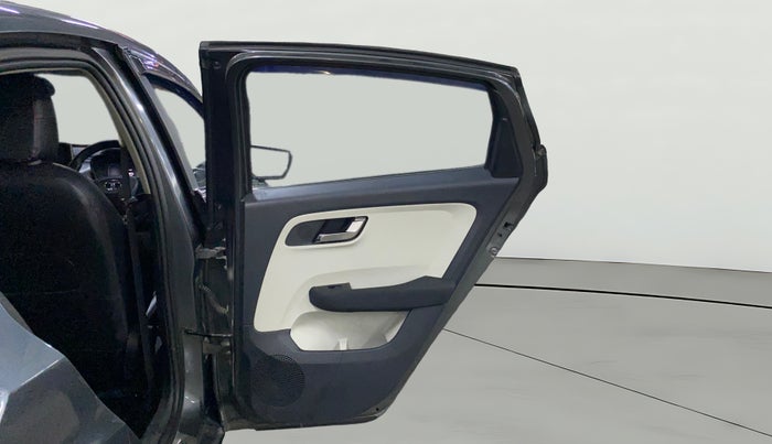 2023 Tata ALTROZ XZA, Petrol, Automatic, 14,383 km, RHS Rear Door