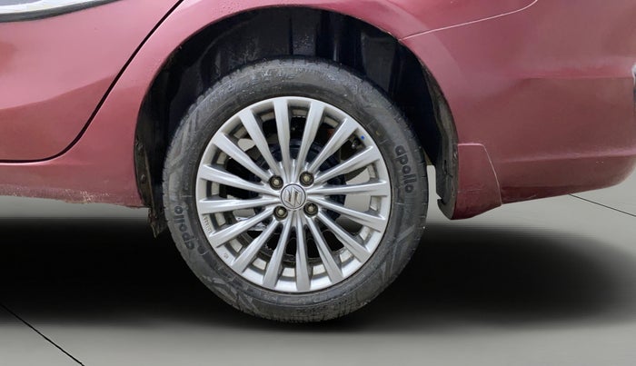 2017 Maruti Ciaz ALPHA 1.4 PETROL, Petrol, Manual, 27,768 km, Left Rear Wheel