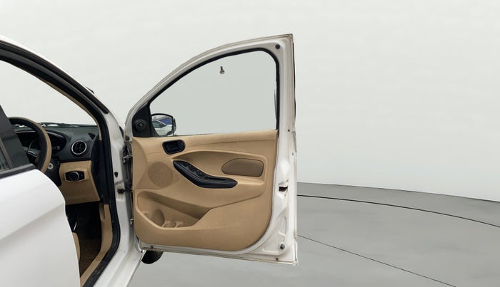 2018 Ford Figo Aspire TREND 1.5 DIESEL, Diesel, Manual, 45,378 km, RHS Front Door