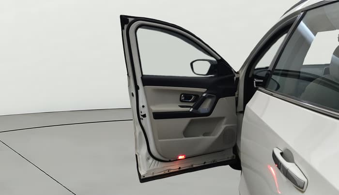 2021 Tata Safari XZA PLUS, Diesel, Automatic, 42,336 km, LHS Front Door