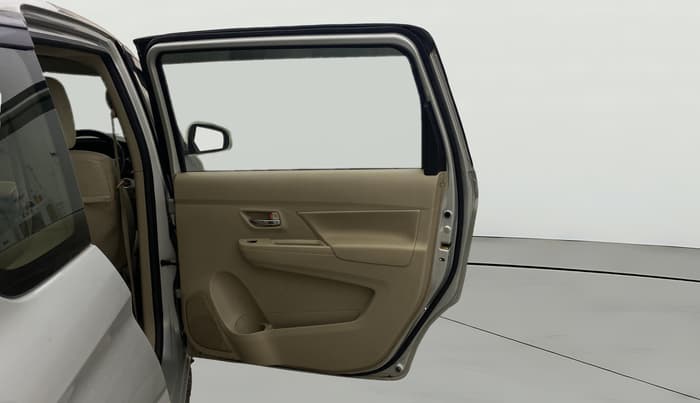 2021 Maruti Ertiga ZXI AT SHVS, Petrol, Automatic, 79,388 km, RHS Rear Door