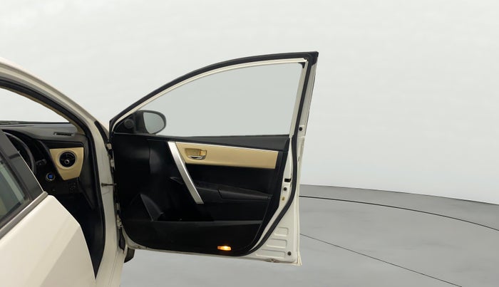 2018 Toyota Corolla Altis VL CVT PETROL, Petrol, Automatic, 48,588 km, RHS Front Door