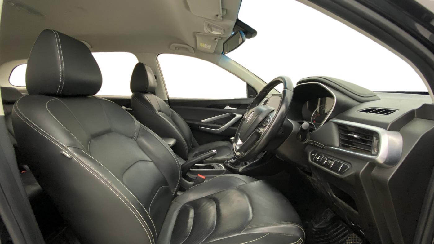 2020 MG HECTOR SMART 2.0 DIESEL, Diesel, Manual, 75,099 km, Right Side Front Door Cabin