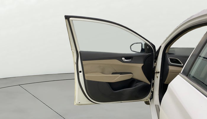 2019 Hyundai Verna 1.6 VTVT SX, Petrol, Manual, 76,503 km, LHS Front Door