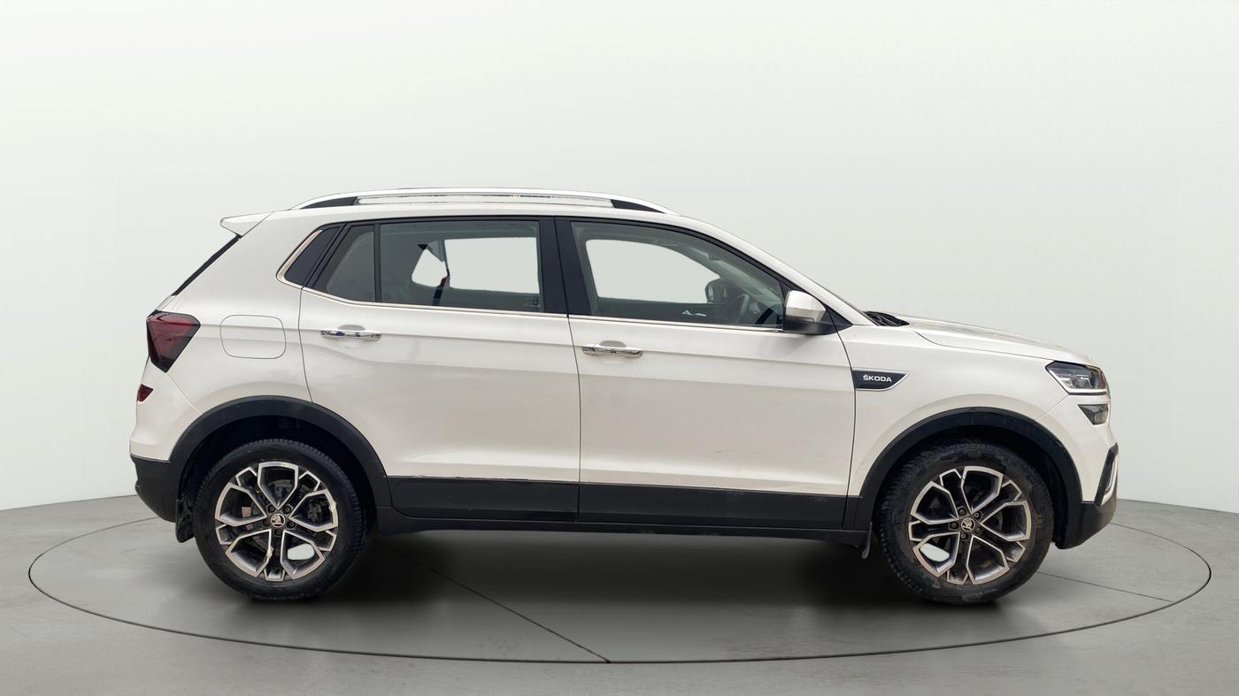 2022 Skoda KUSHAQ STYLE 1.0L TSI AT, Petrol, Automatic, 15,245 km, Right Side View