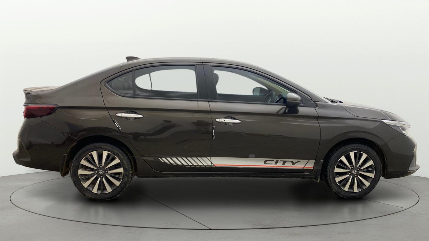 2023 Honda City 1.5L I-VTEC ZX CVT, Petrol, Automatic, 67,424 km, Right Side View