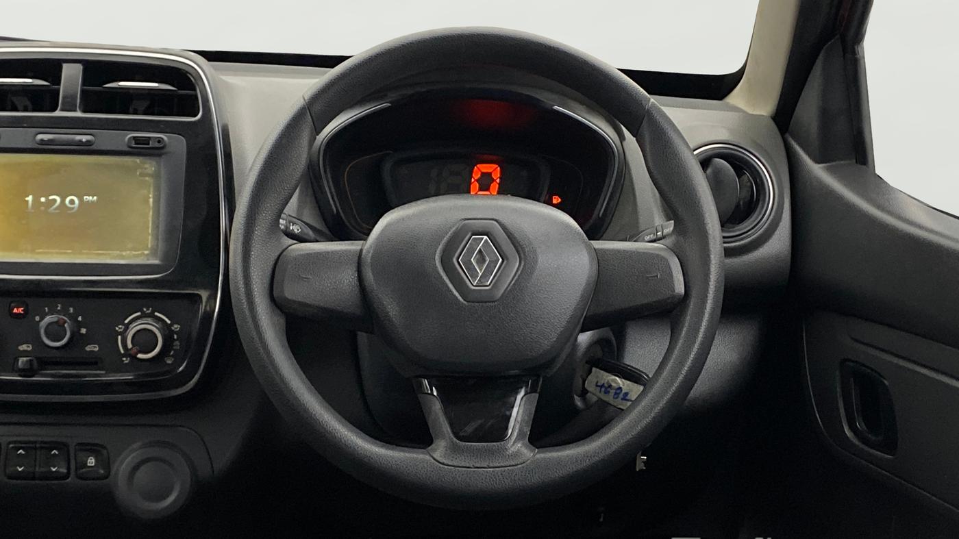 2015 Renault Kwid RXT 0.8, Petrol, Manual, 80,401 km, Steering Wheel Close Up