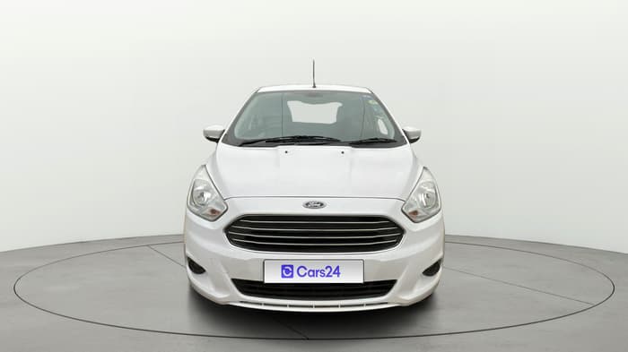 2015 Ford New Figo TITANIUM 1.2 PETROL MT, Petrol, Manual, 44,153 km, Front