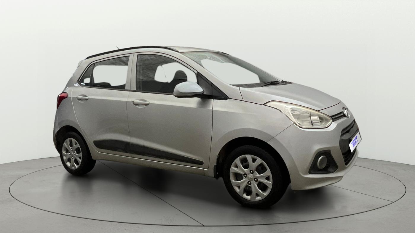2015 Hyundai Grand i10 SPORTZ 1.2 KAPPA VTVT, Petrol, Manual, 20,779 km, Right Front Diagonal