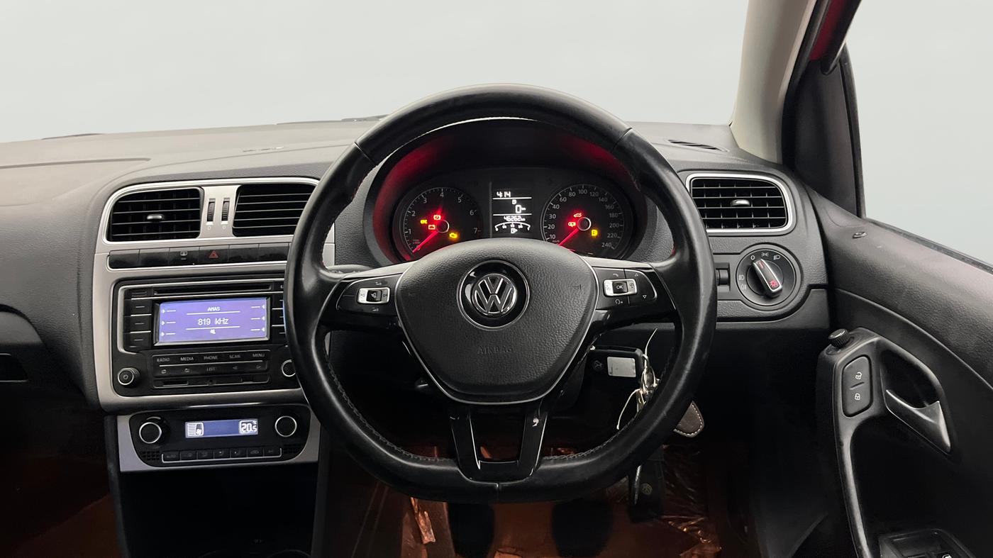 2015 Volkswagen Cross Polo HIGHLINE MPI, Petrol, Manual, 46,215 km, Steering Wheel Close Up