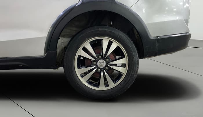 2017 Honda BR-V 1.5L I- DTEC S, Diesel, Manual, 1,55,918 km, Left Rear Wheel