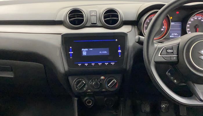 2022 Maruti Swift VXI, Petrol, Manual, 64,750 km, Air Conditioner