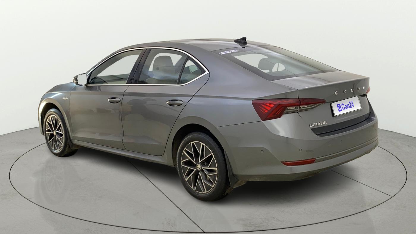 2022 Skoda Octavia L&K 2.0 AT, Petrol, Automatic, 33,747 km, Left Back Diagonal