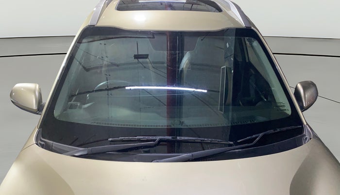 2020 KIA SONET HTX 1.5, Diesel, Manual, 67,995 km, Front Windshield