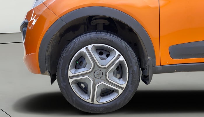 2018 Tata NEXON XM DIESEL, Diesel, Manual, 67,261 km, Left Front Wheel