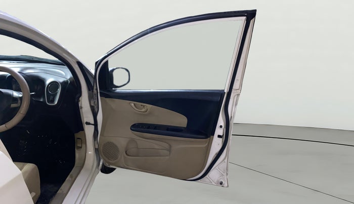 2014 Honda Mobilio 1.5L I-VTEC V, Petrol, Manual, 41,169 km, RHS Front Door