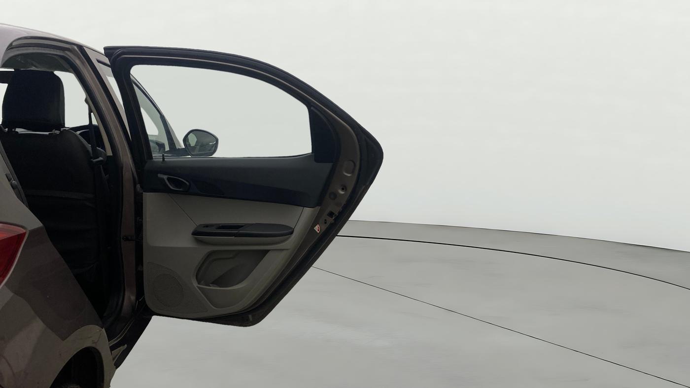 2019 Tata Tiago XZ PETROL, Petrol, Manual, 50,285 km, RHS Rear Door