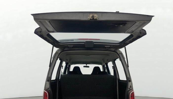 2021 Maruti Eeco 5 STR WITH A/C+HTR, Petrol, Manual, 60,024 km, Boot Door Open