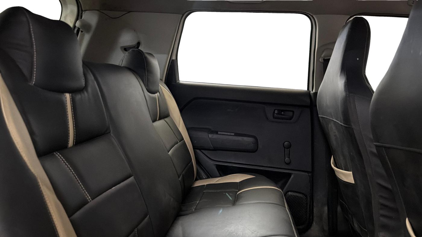 2019 Maruti New Wagon-R LXI CNG 1.0, CNG, Manual, 68,320 km, Right Side Rear Door Cabin