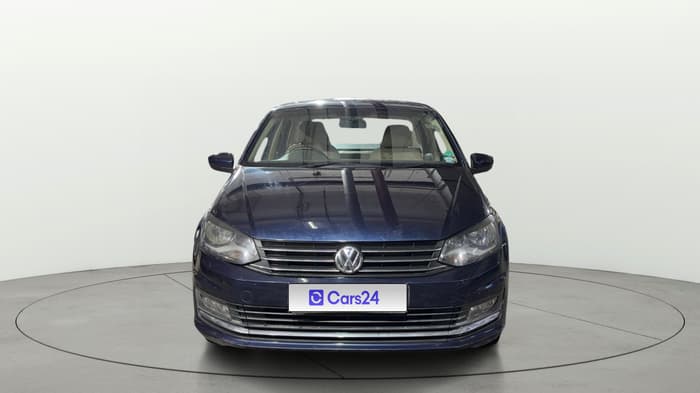 2015 Volkswagen Vento HIGHLINE 1.6 MPI, Petrol, Manual, 69,013 km, Front