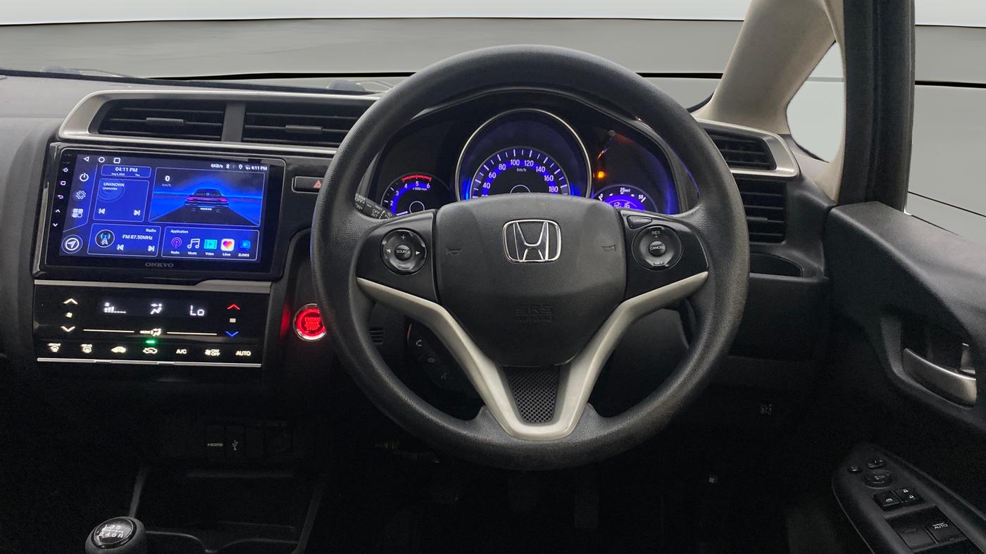 2018 Honda WR-V 1.5L I-DTEC VX MT, Diesel, Manual, 1,33,456 km, Steering Wheel Close Up
