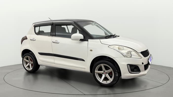 2017 Maruti Swift LXI (O), Petrol, Manual, 57,521 km, Right Front Diagonal