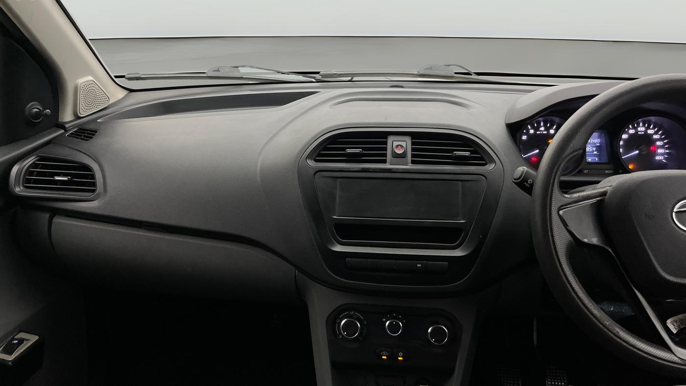2017 Tata TIGOR XE PETROL, Petrol, Manual, 43,406 km, Air Conditioner