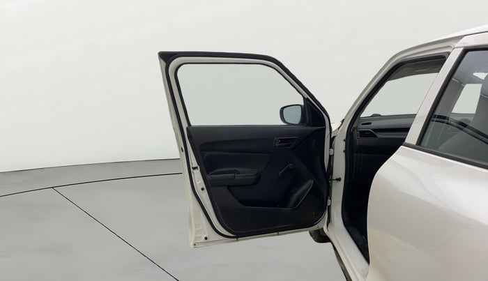 2022 Maruti Swift LXI, Petrol, Manual, 27,338 km, LHS Front Door