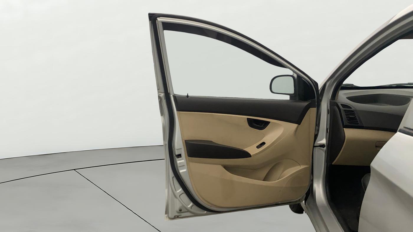 2017 Hyundai Eon ERA PLUS (O), Petrol, Manual, 67,454 km, LHS Front Door