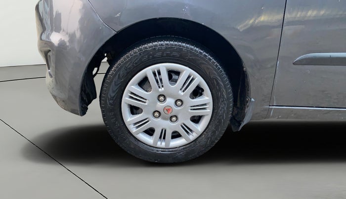 2013 Hyundai i10 MAGNA 1.1, CNG, Manual, 72,252 km, Left Front Wheel